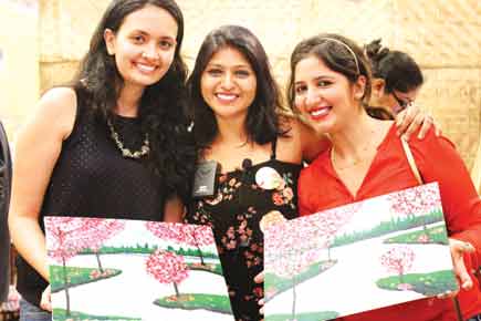 Dip your brushes dreamily into colour at Art Jam