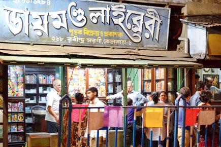 South Mumbai exhibition brings alive historic Kolkata neighbourhood