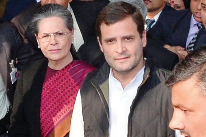 GRAND OLD PARTY’s SURGEONS: Sonia and Rahul Gandhi. Pics/AFP