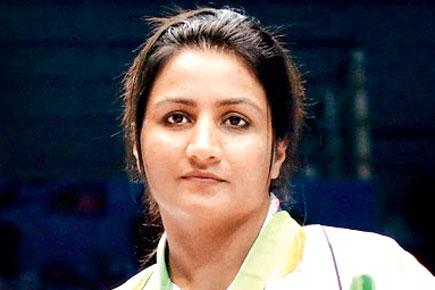 Pugilist Pooja Rani out of Rio Olympics contention