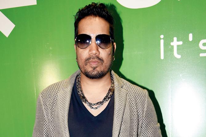 Фото mika singh