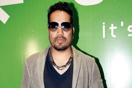 Here's what Mika Singh has to say on Salman-Arijit controversy