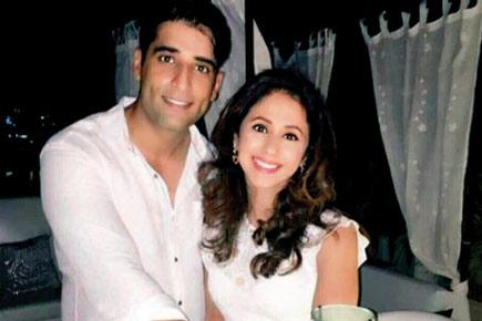 Photo of Urmila Matondkar and hubby doing the rounds on the internet
