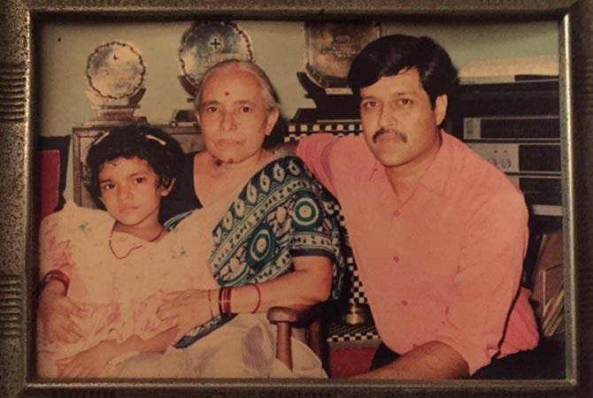 Flashback! Can you recognise the Bollywood actress in this childhood photo?