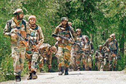 Army, cops foil infiltration bid, gun down 6 terrorists in J&K