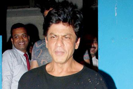 Shah Rukh Khan's night out in Mumbai