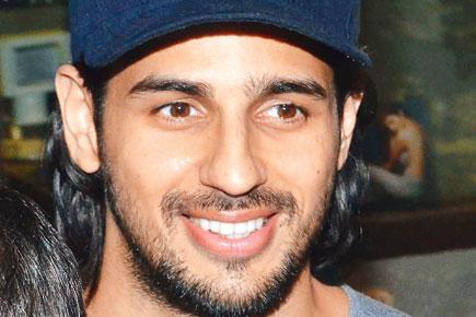 Did Sidharth Malhotra get hair extensions for his next film?