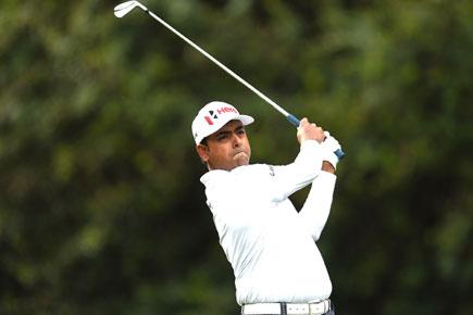 Anirban Lahiri shoots six-under, leads by two midway in first round
