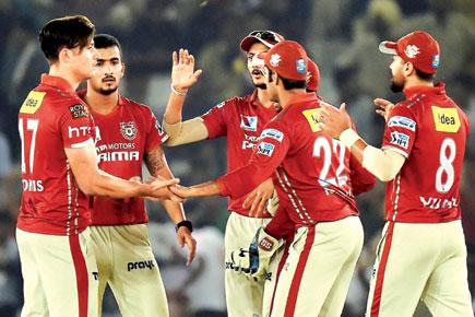 IPL 9: RCB and Kings XI Punjab battle for top four spot