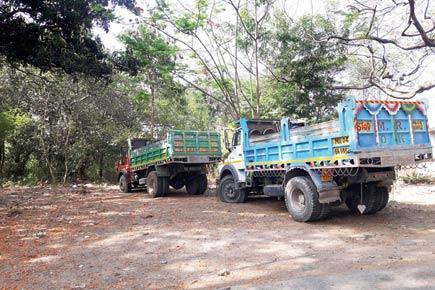 Mumbai: Aarey officials seize two trucks illegally dumping debris