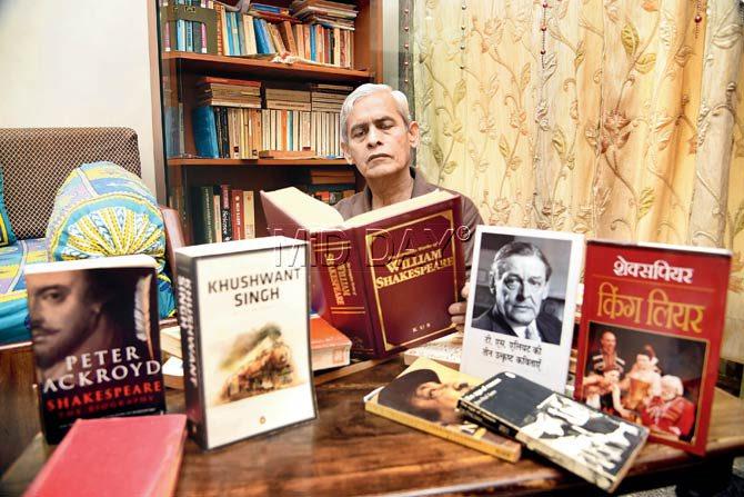 Arunkumar Sharma, 64, at his Thane residence. Sharma has translated three of modernist American poet T S Eliot’s most famous works in Hindi. Titled T S Eliot Ki Teen Utkrisht Kavitayen, the translations have won a stamp of approval from the UK-based T S Eliot Society, of which Sharma is member. Pic/Sameer Markande
