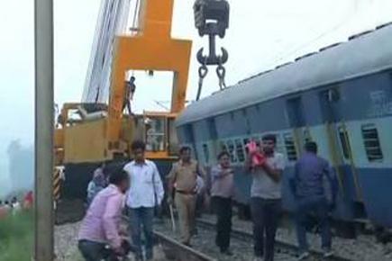 Eight coaches of Delhi-Faizabad Express derail near Hapur
