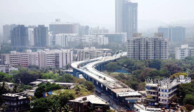The new flyover will not only ease traffic between east and west Goregaon, but will also bring relief to Harbour line commuters who will soon be able to board a train from Oshiwara station