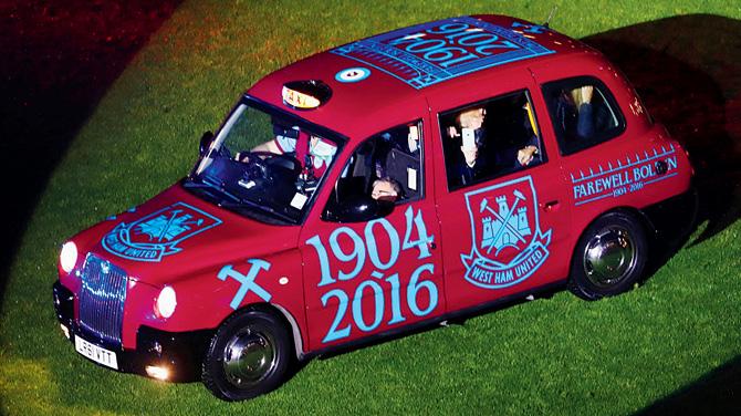 Former West Ham players are escorted in London cabs 
