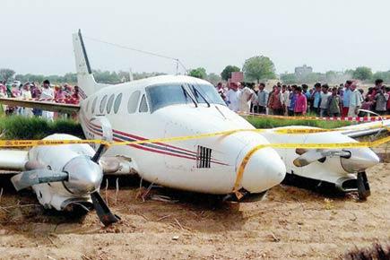 27-year-old air ambulance crash lands, none injured