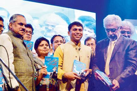 Poetry fest started by Mumbai IPS officer turns five