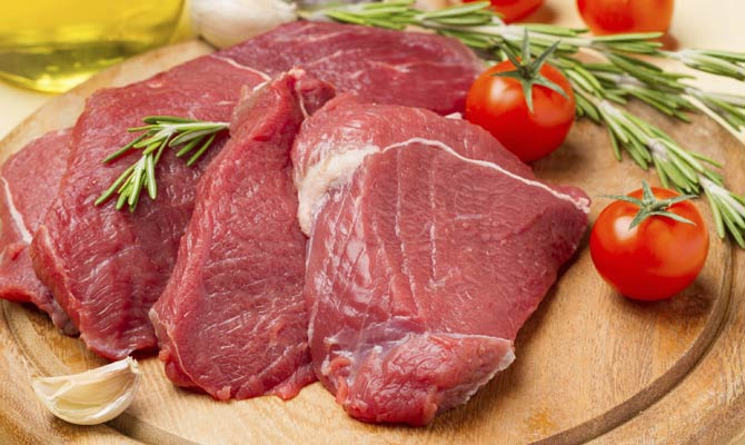 Stop eating red meat daily to add years to your life