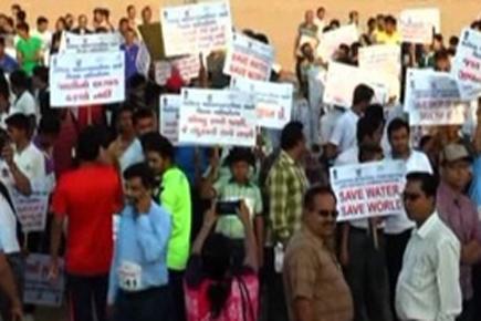 'Save Water' marathon amid water crisis in Vadodara 
