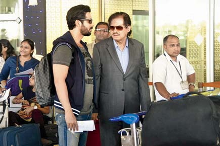 Spotted: Zayed Khan and dad Sanjay Khan at Mumbai airport