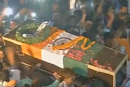 Watch video: Naik Harindra Kumar Yadav's body brought to hometown