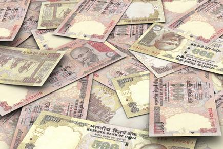 Driver held with Rs 49.96 lakh in cash in Delhi