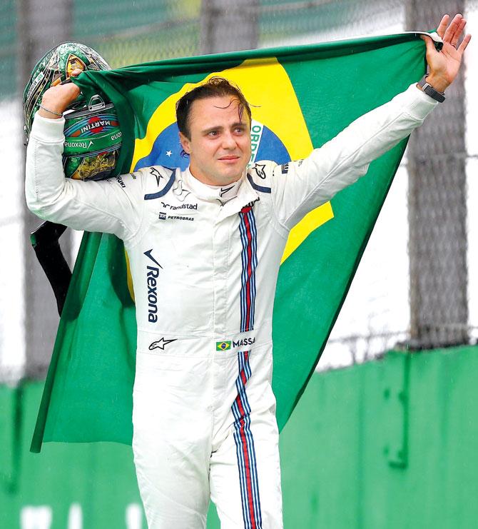 F1: Felipe Massa in tears at farewell after Brazilian GP