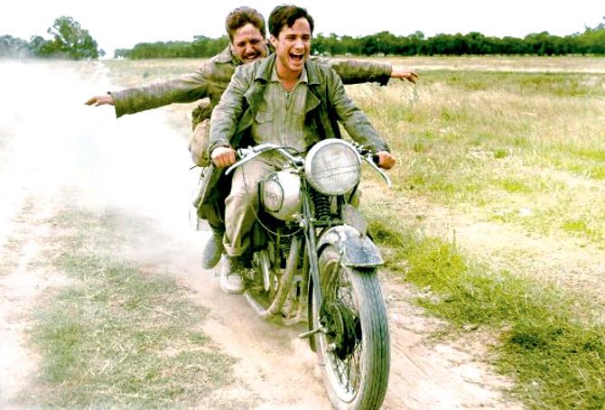 A still from The Motorcycle Diaries (2004)