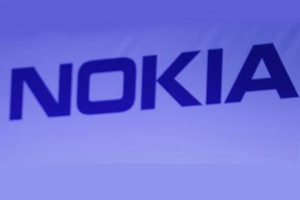 Tech: Nokia shares fall on patent dispute with Apple
