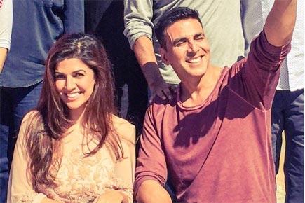 Akshay Kumar thanks fans for showering 'Airlift' with love