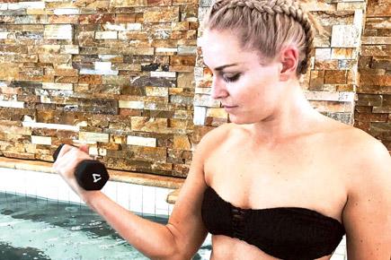 Lindsey Vonn's smoking hot workout in a black bikini