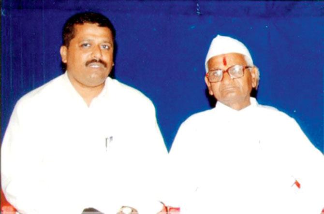 RTI activist Satish Shetty, who was shot dead by gangster Shyam Dabhade in 2010