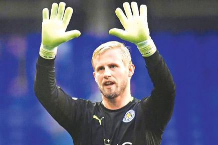 CL: Schmeichel dives to rescue Leicester to draw with Copenhangen