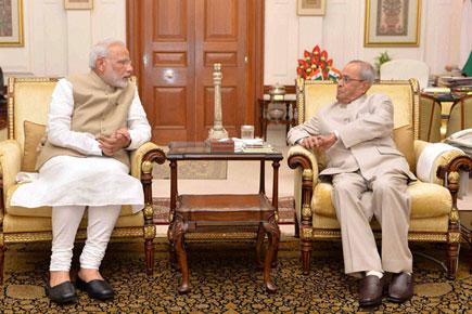 Narendra Modi, Pranab Mukherjee congratulate Donald Trump