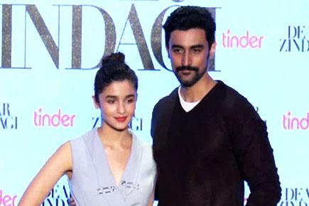 Alia and Kunal promote Dear Zindagi