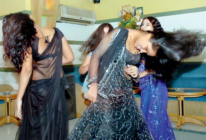 A total of 33 dance bars are expected to be issued licences under the 2005 norms. Representation pic