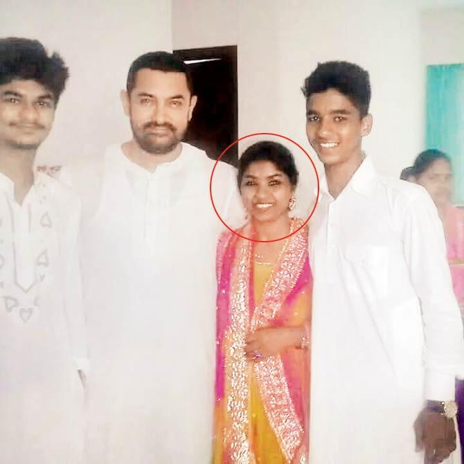 Aamir with Farzana (circled) and her two sons