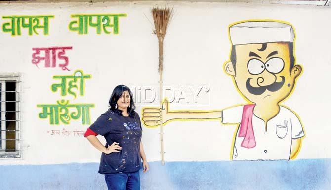 Mumbai-based painter Gayatree Joshi’s Jhaduman campaign hopes to give the nearly invisible community of sweepers a voice. Pics/Sneha Kharabe