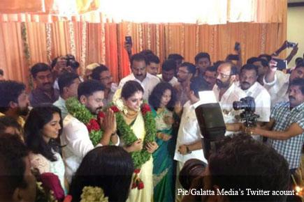 Photos: Kerala's 'Laila-Majnu' Dileep and Kavya Madhavan tie the knot
