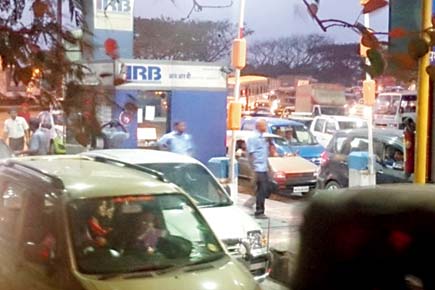 Thane: Money for nothing, toll (collection) for free