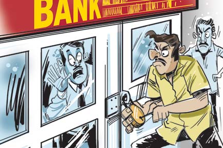 Demonetisation: Irate over delay, UP customers confine bank staff in branch