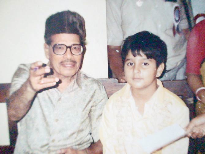 A young Banerjee with the late legendary singer Mannaâu00c2u0080u00c2u0088Dey