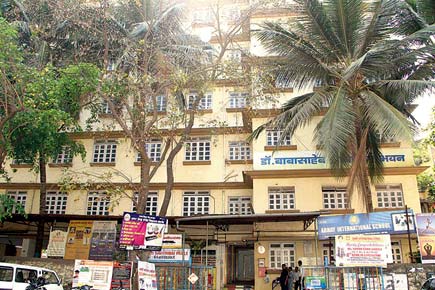 Mumbai: Not exams, but hall tickets give law students headaches