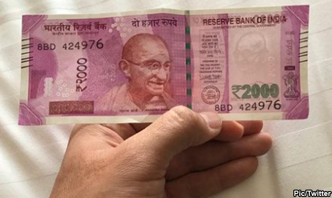 Fake Rs 2,000 notes