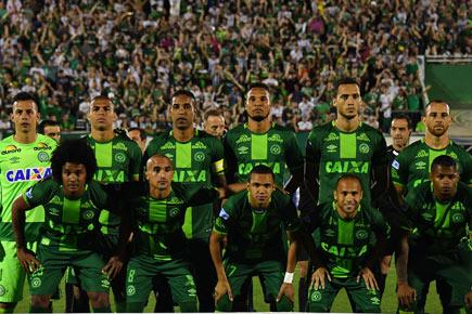 Plane with Brazilian soccer team crashes in Colombia, 76 dead