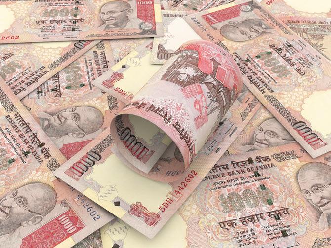 Man held for depositing fake notes in Thane bank