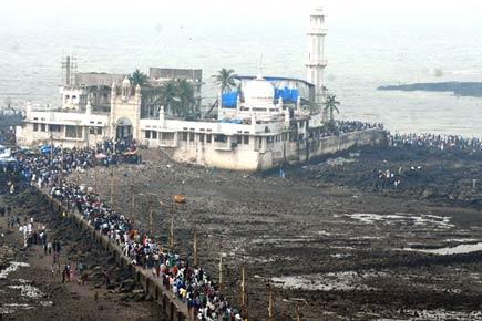 Mumbai: Women set to re-enter Haji Ali dargah after 5 years