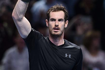 Andy Murray wins first match as world number 1