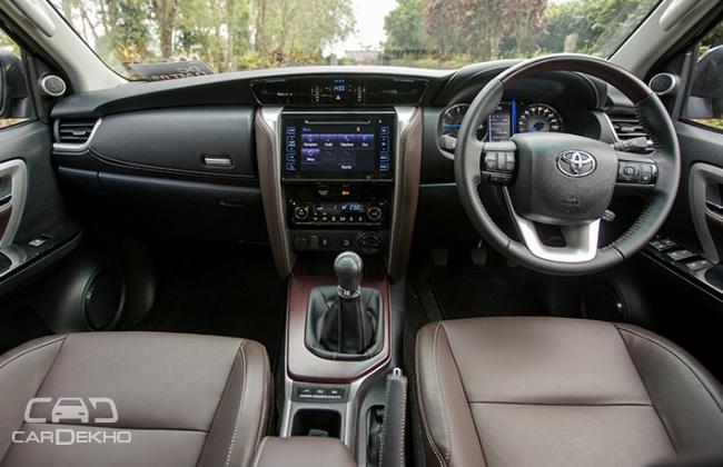 Toyota Fortuner records 5,400 bookings; waiting periods rise