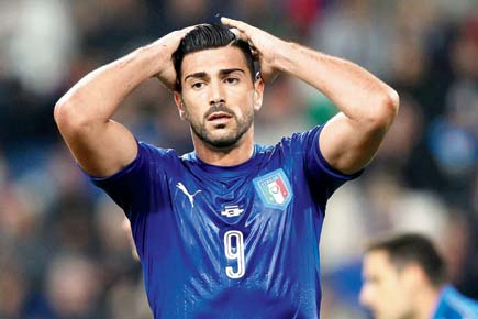 Italy's Pelle refuses to shake hands with coach Gian Piero Ventura