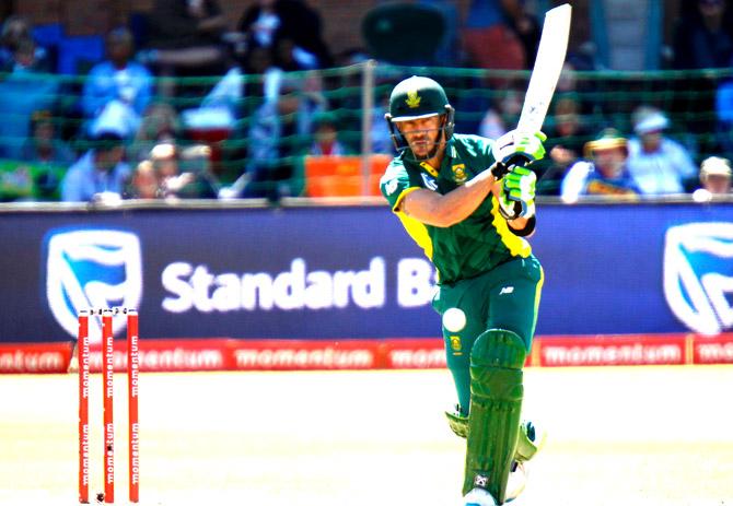 Faf du Plessis, team captain, of the Proteas eyes the ball during the fourth ODI between South Africa and Australia at St. George